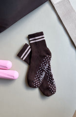 Check Your Moves Grip Socks Chocolate/Dusty Pink