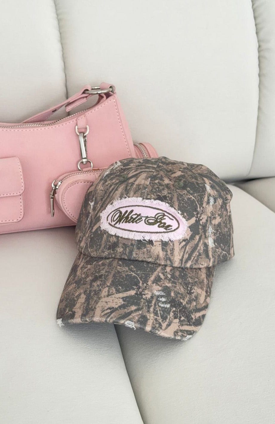 Taking Hints Cap Camo/Pink