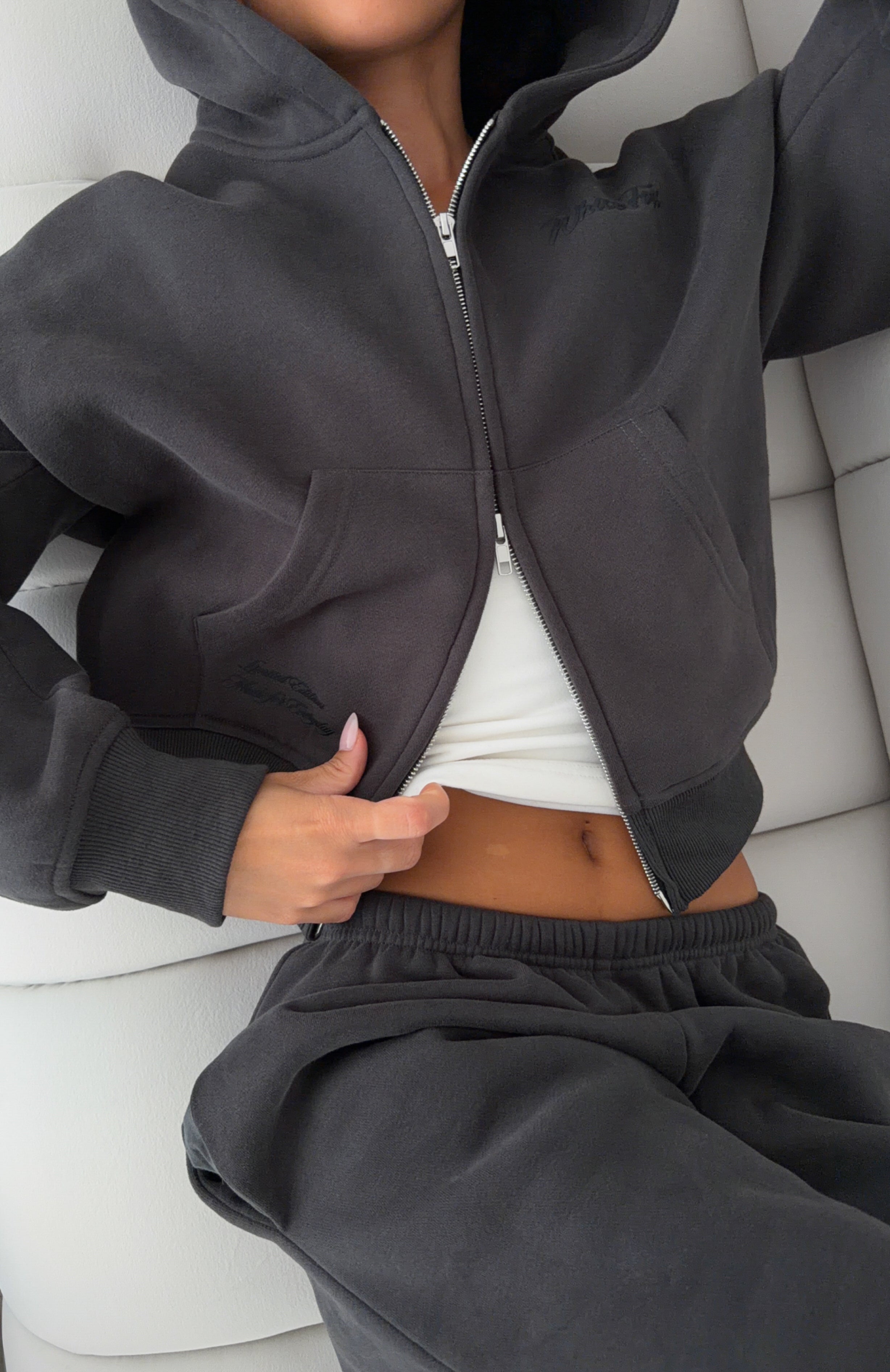 Studio 17 Willa Boxy Zip Front Hoodie Charcoal
