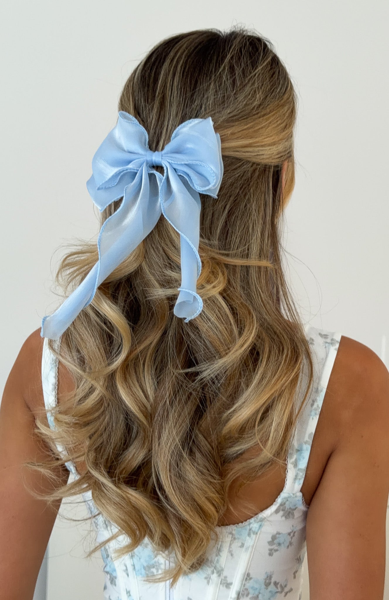 Karin Hair Clip Light Blue