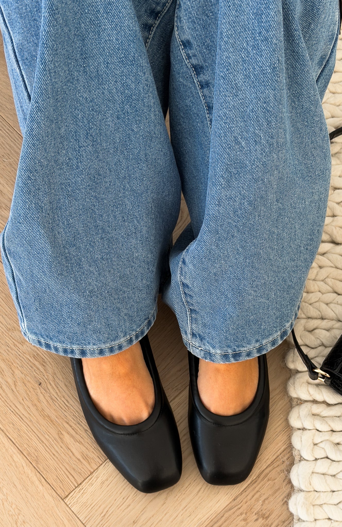 Lester Ballet Flats Black