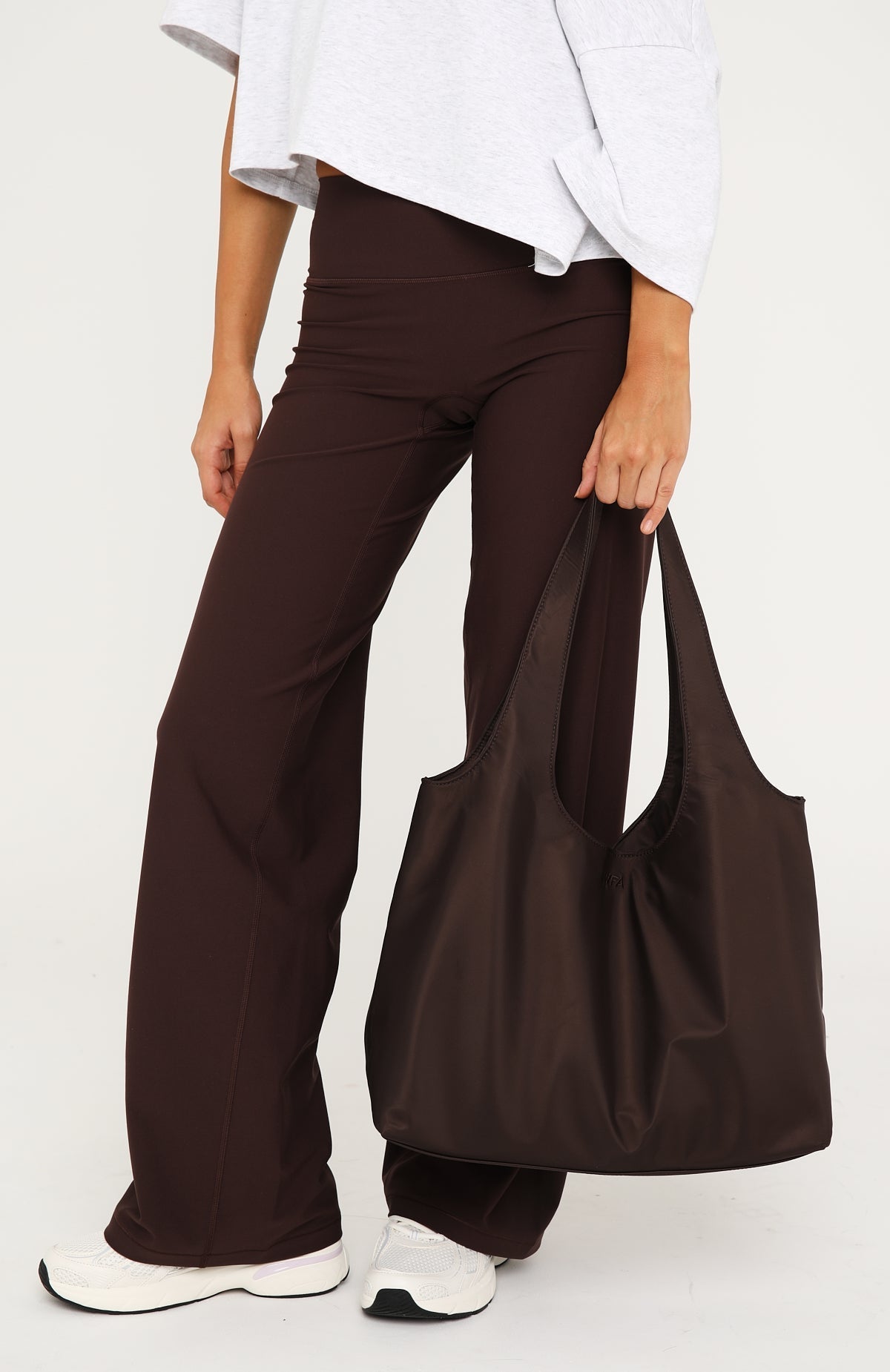 Maxton Nylon Shoulder Bag Chocolate