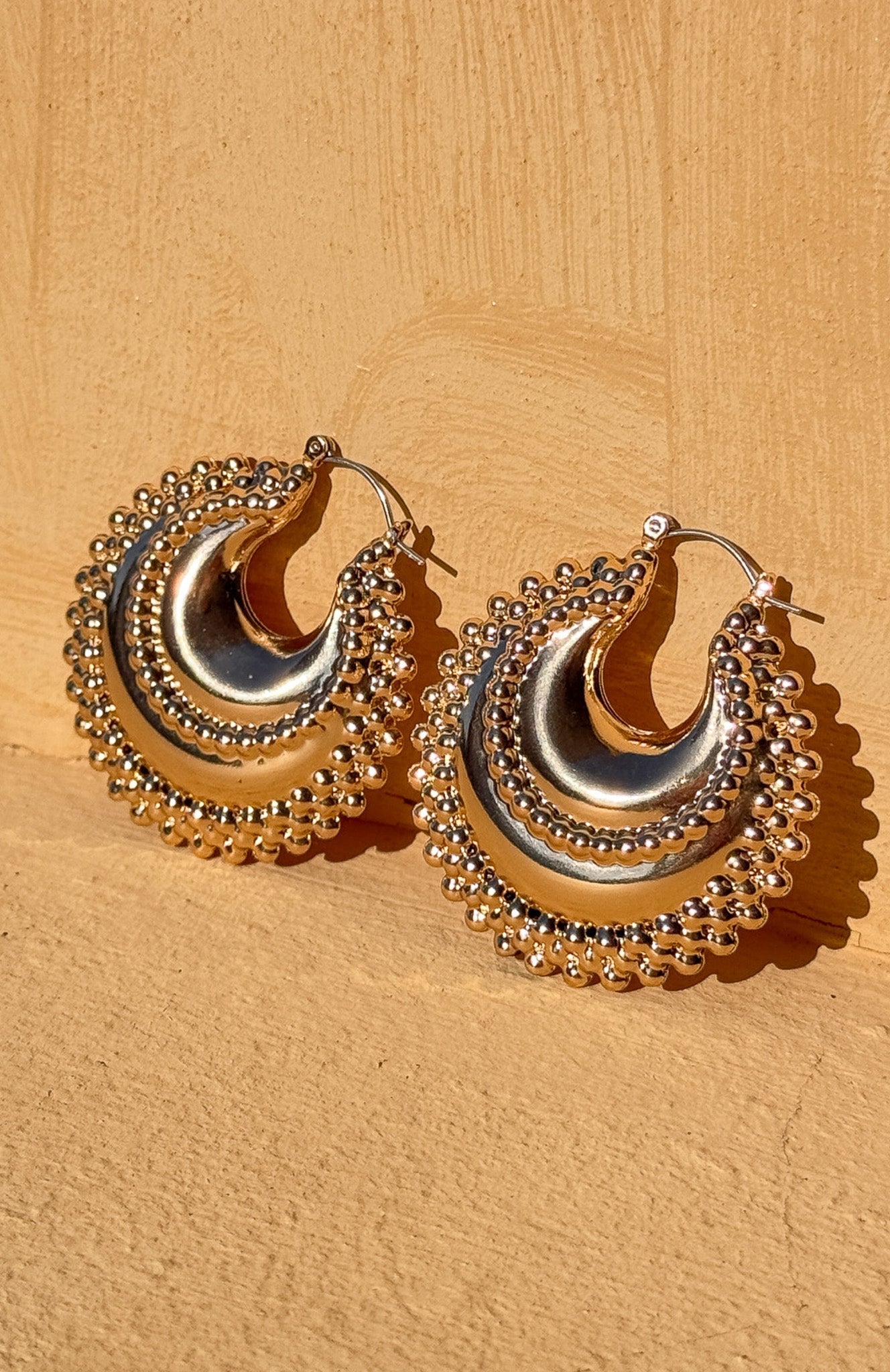 Nika Earrings Gold