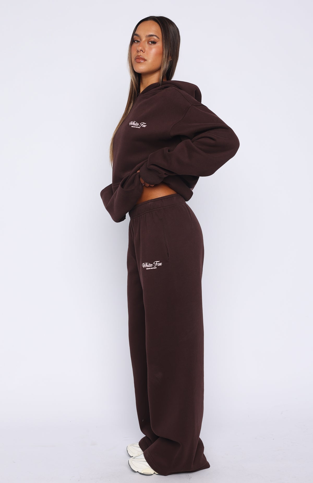 Verano Sixteen Lilia Wide Leg Sweatpants Chocolate